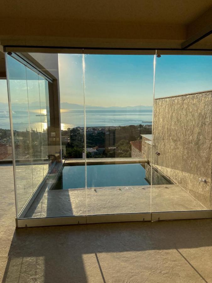 Mani Luxury Suites And Studios In Gytheio With Private Pools Екстер'єр фото