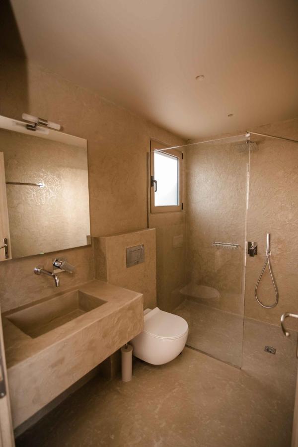 Mani Luxury Suites And Studios In Gytheio With Private Pools Екстер'єр фото